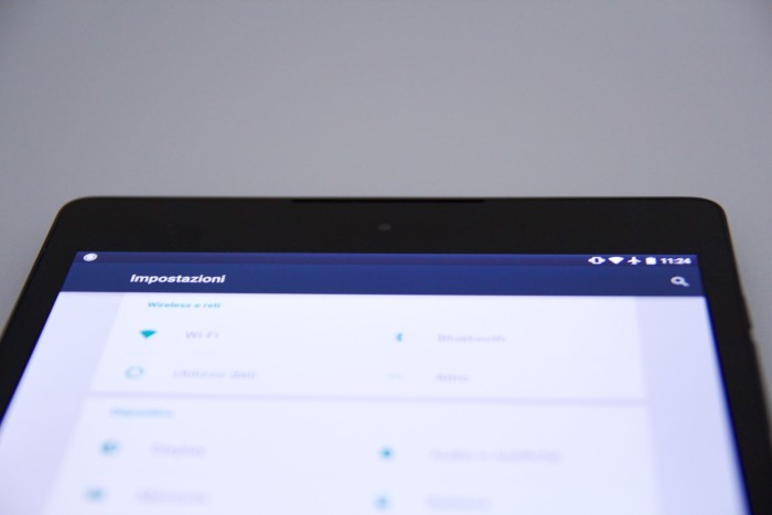 nexus 9 light bleed 2
